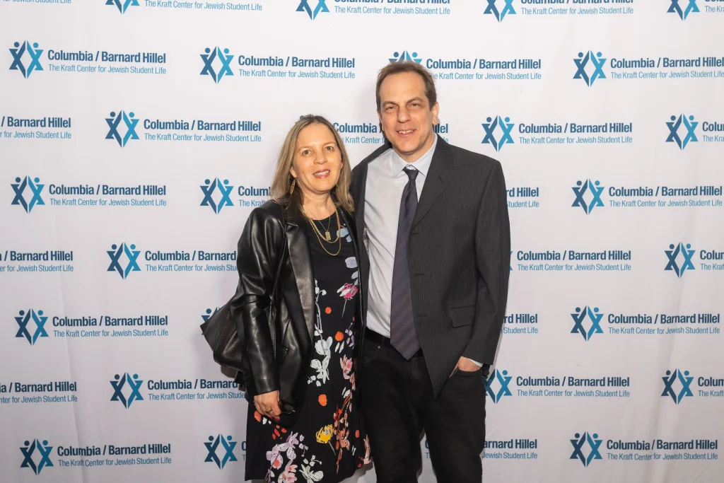 20250428 Kraft Center 2025 Seixas Award Annual Dinner Step and Repeat-17 - Columbia Barnard Hillel