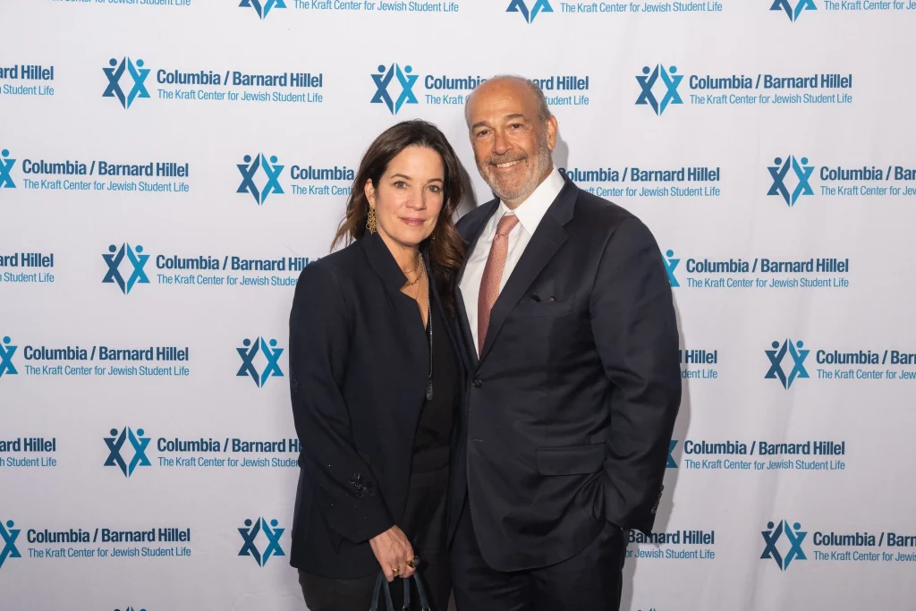 20250428 Kraft Center 2025 Seixas Award Annual Dinner Step and Repeat-21 - Columbia Barnard Hillel